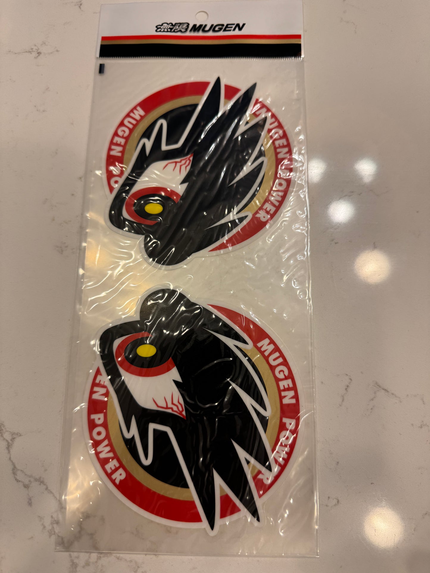 Mugen Commander Eye Sticker – Large 90000-YZ5-312A-Z4