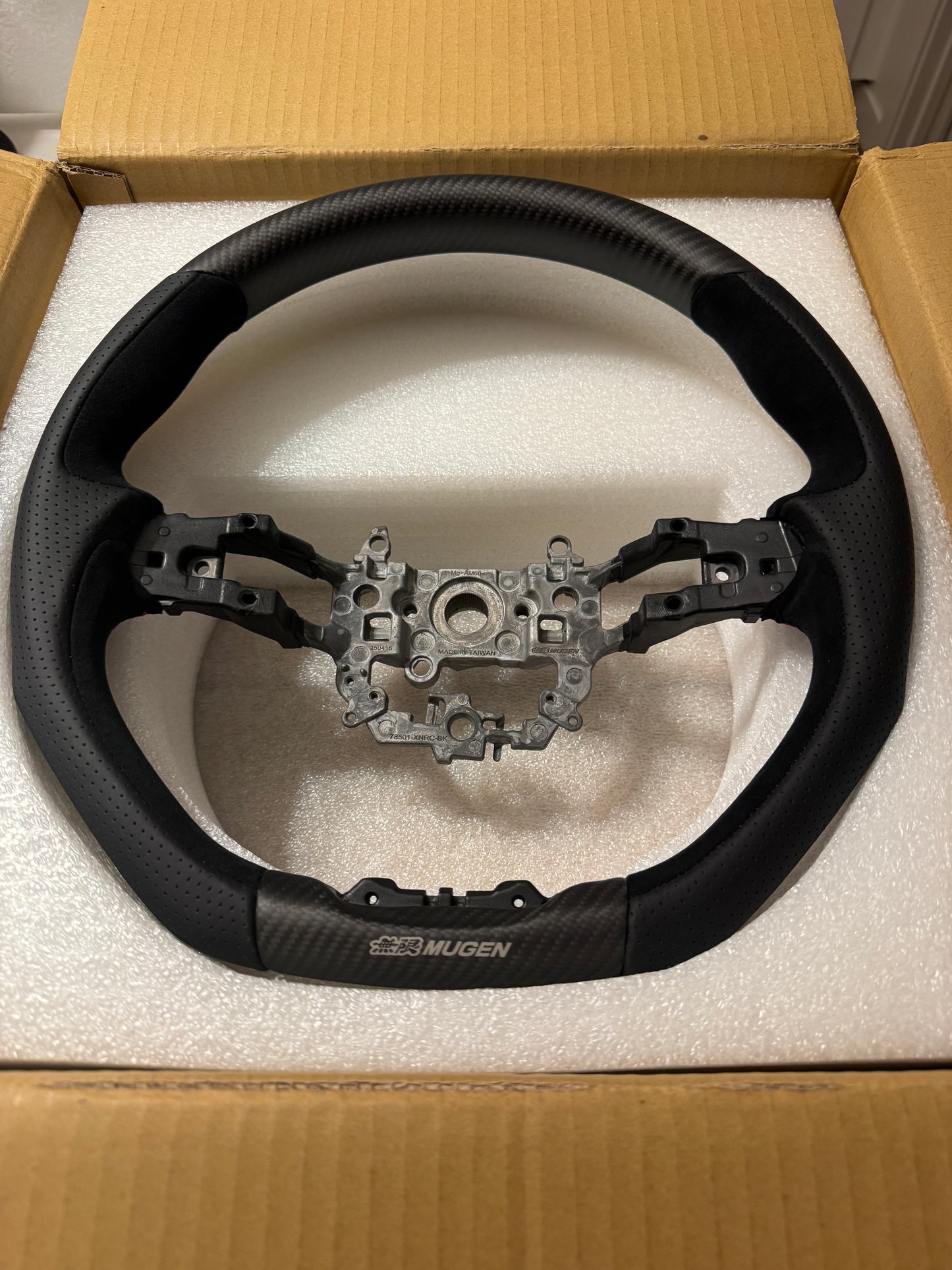 Mugen FL1 FL5 DE5 Sports Steering Wheel - 78501-XNRC-K0S0-BK